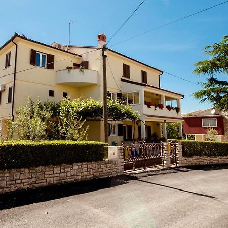 Apartmani Darko Rovinj Exterior photo