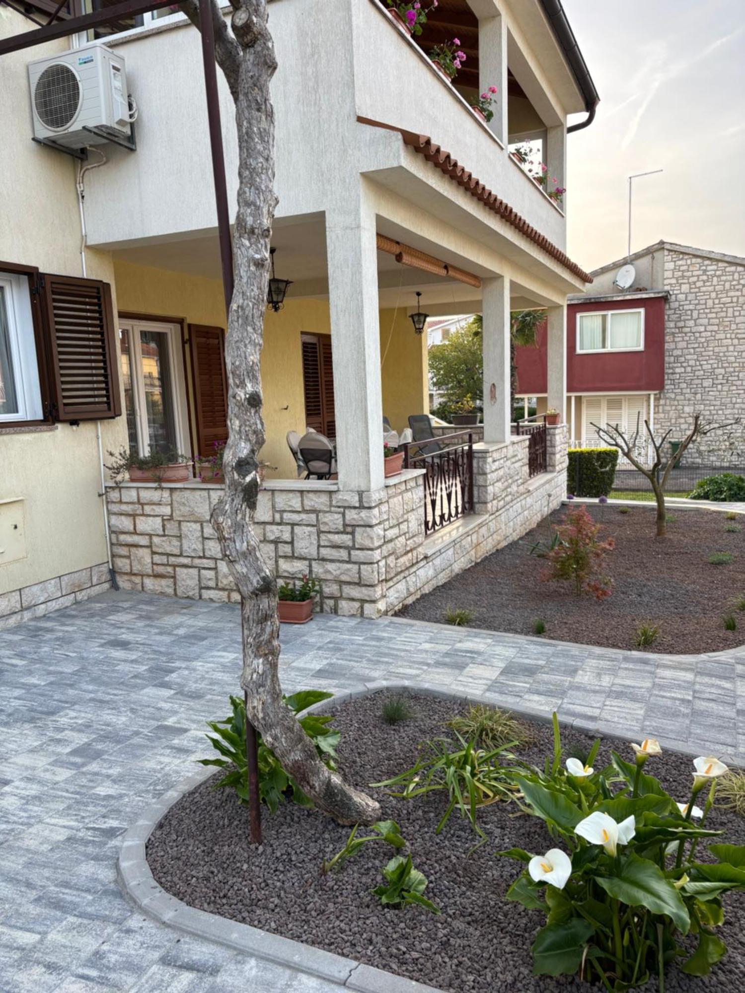 Apartmani Darko Rovinj Exterior photo